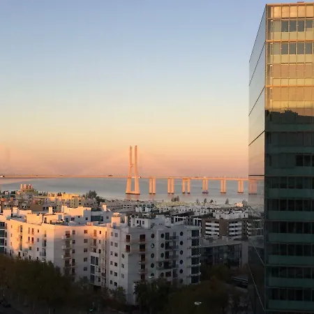 Panoramic Apartment *